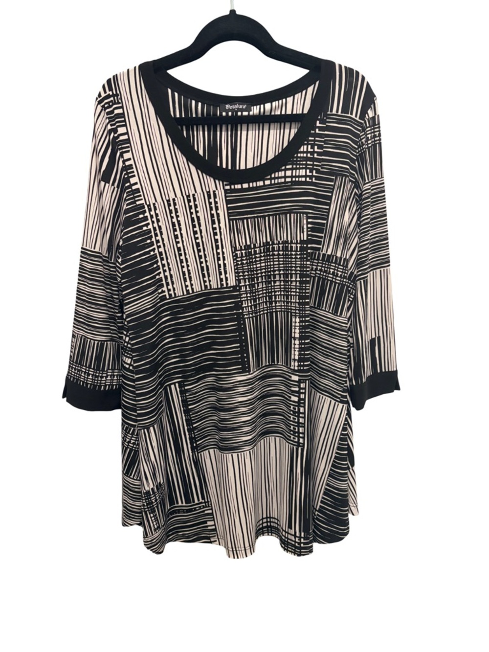 Petalura All Lined Up Top Size  XL NWOT